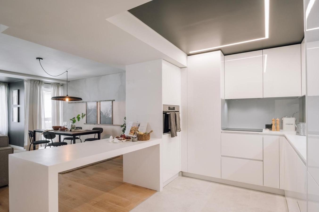 Bielsa - 2 Bedrooms In Amoreiras Appartement